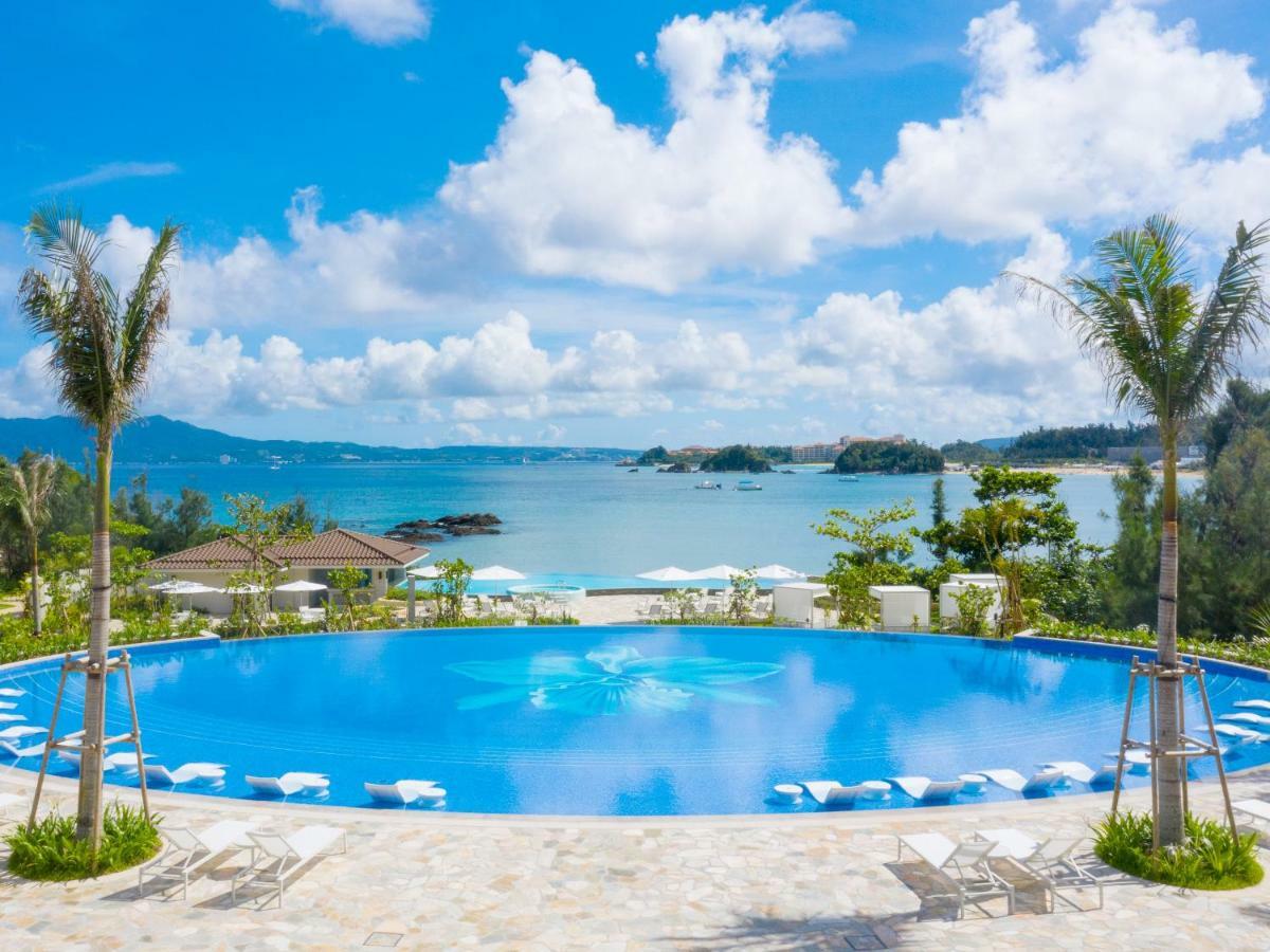 Halekulani Okinawa Hotel Onna Buitenkant foto